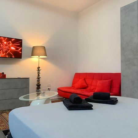 Mini Red Hub - Design Apartment Sant'Agapito Exterior photo